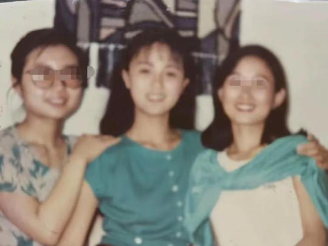 是画家祖籍无锡父亲为了母亲留在青岛AG真人平台朱媛媛家庭情况曝光哥(图9)
