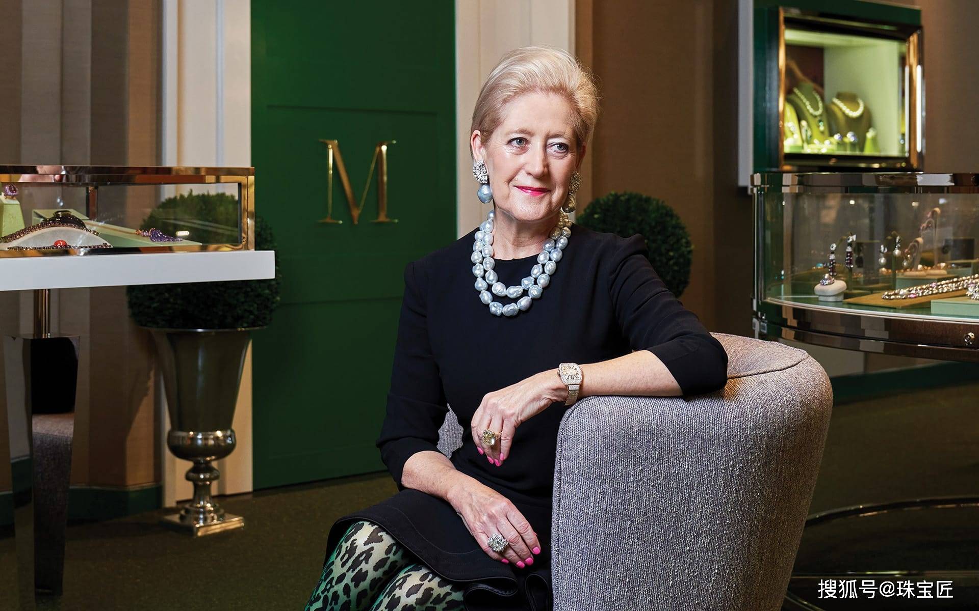 教母Margot McKinney教你做气场女王！AG真人游戏地址色彩炸裂！欧泊珍珠彩宝混搭澳洲珠宝(图9)