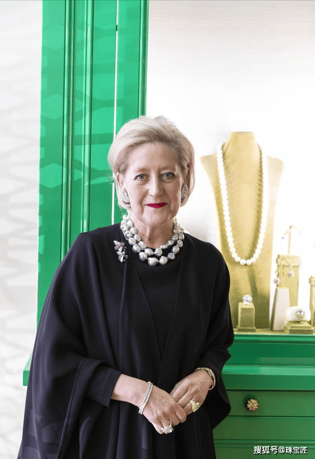 教母Margot McKinney教你做气场女王！AG真人游戏地址色彩炸裂！欧泊珍珠彩宝混搭澳洲珠宝(图39)