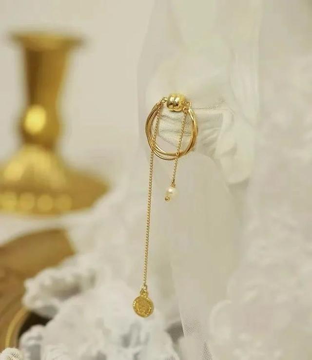 位你的气质找到本命穿衣风格AG真人平台app三步定(图25)